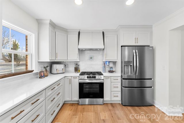 1982 Jim Mccarter Road N, Clover, SC 29710