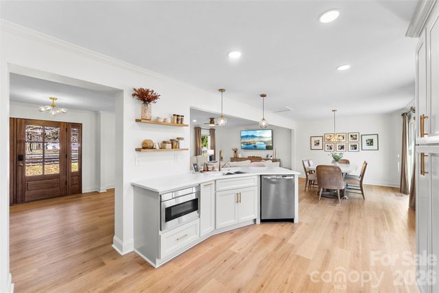 1982 Jim Mccarter Road N, Clover, SC 29710