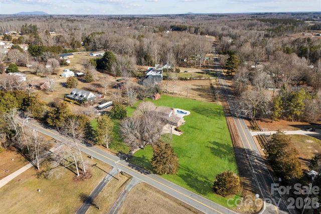 1982 Jim Mccarter Road N, Clover, SC 29710