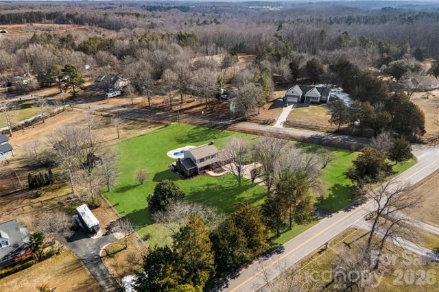 1982 Jim Mccarter Road N, Clover, SC 29710