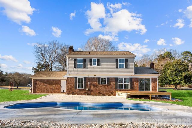 1982 Jim Mccarter Road N, Clover, SC 29710