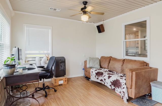 5429 Dew Trl, Bauxite, AR 72011