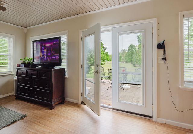 5429 Dew Trl, Bauxite, AR 72011