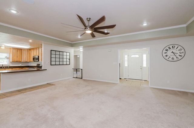 5429 Dew Trl, Bauxite, AR 72011