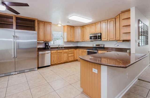 5429 Dew Trl, Bauxite, AR 72011