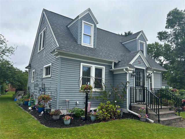 312 S 3rd Street, Cameron, WI 54822