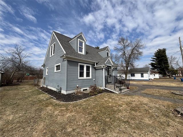 312 S 3rd Street, Cameron, WI 54822