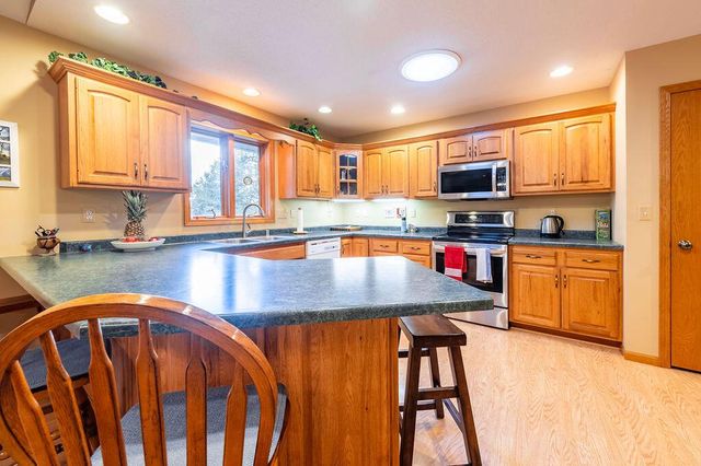 W6616 County Road V, Holmen, WI 54636