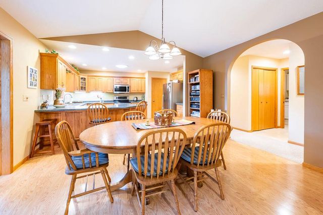 W6616 County Road V, Holmen, WI 54636