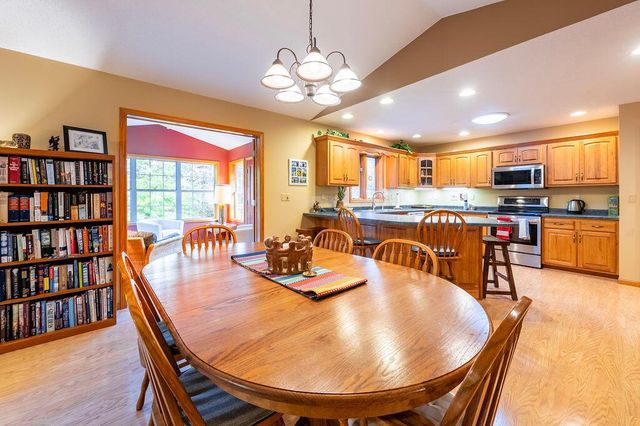 W6616 County Road V, Holmen, WI 54636