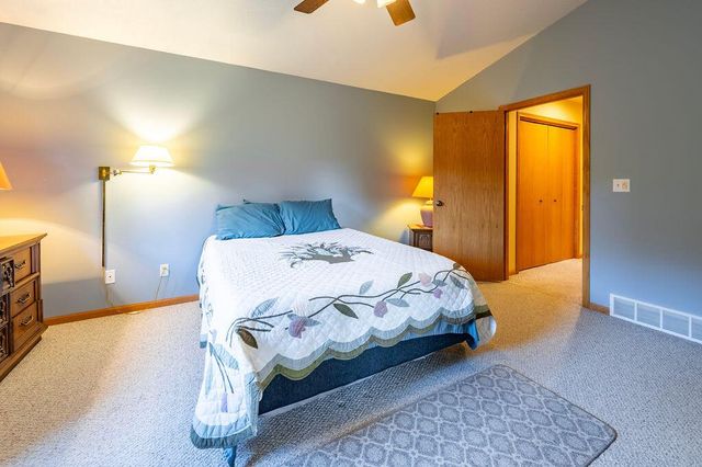 W6616 County Road V, Holmen, WI 54636