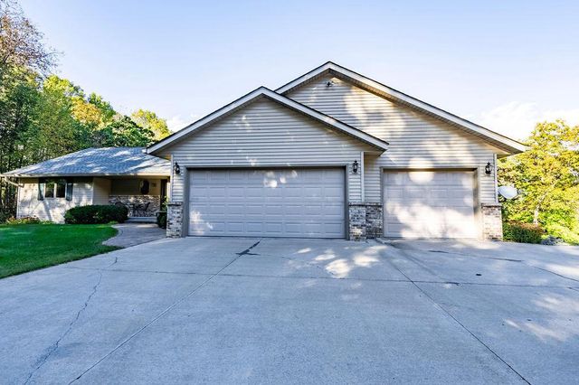 W6616 County Road V, Holmen, WI 54636