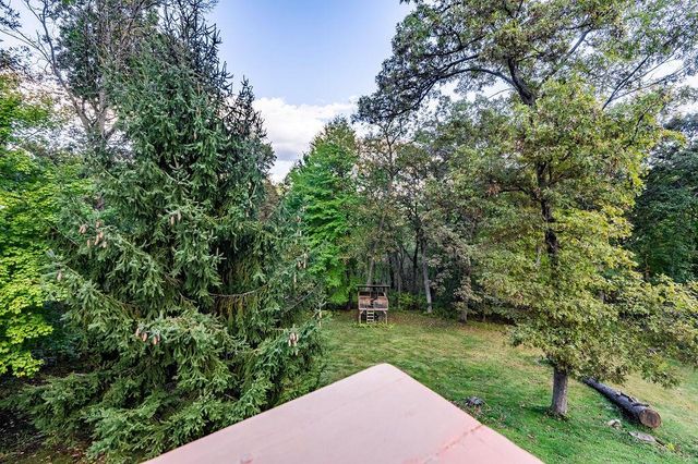 W6616 County Road V, Holmen, WI 54636
