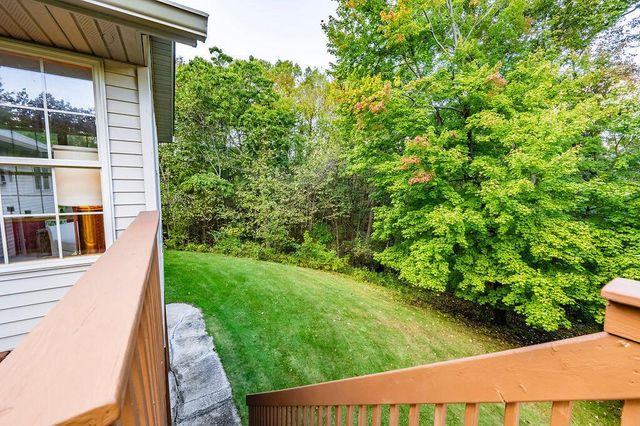 W6616 County Road V, Holmen, WI 54636