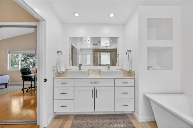 11251 Green Arbor, Riverside, CA 92505