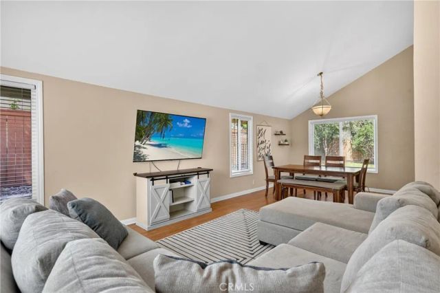 11251 Green Arbor, Riverside, CA 92505