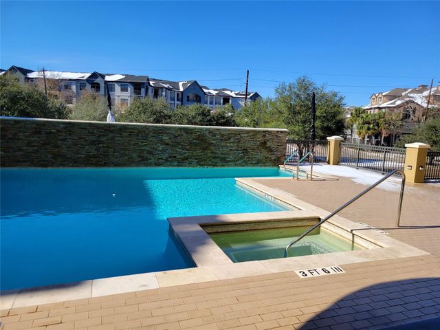 7575 Kirby Drive 1211, Houston, TX 77030