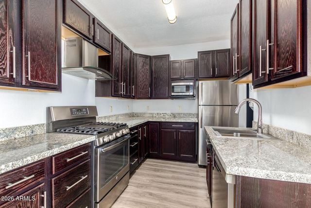 822 N 7TH Street 4, Phoenix, AZ 85006