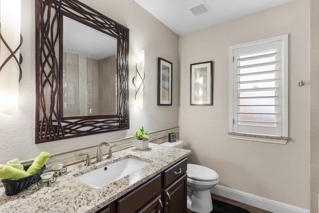 6913 Auckland DR, Austin, TX 78749