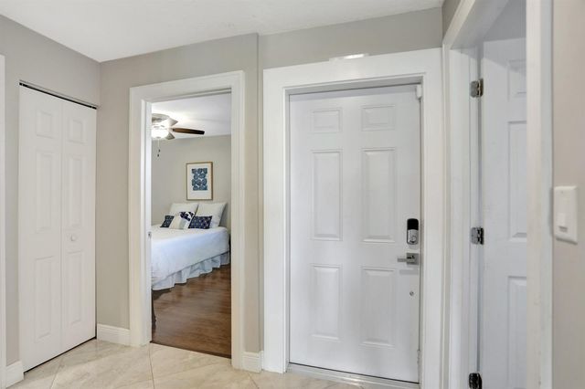 6646 Villa Sonrisa Drive 520, Boca Raton, FL 33433