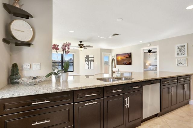 6646 Villa Sonrisa Drive 520, Boca Raton, FL 33433