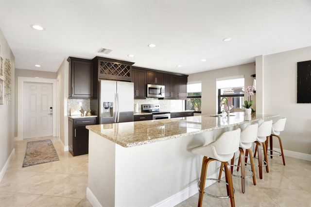 6646 Villa Sonrisa Drive 520, Boca Raton, FL 33433