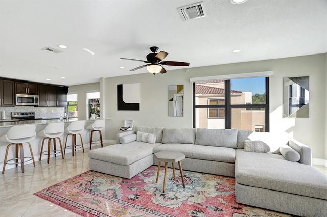 6646 Villa Sonrisa Drive 520, Boca Raton, FL 33433