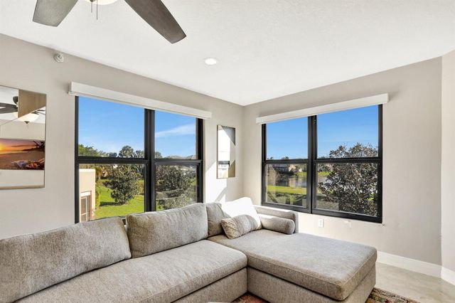 6646 Villa Sonrisa Drive 520, Boca Raton, FL 33433