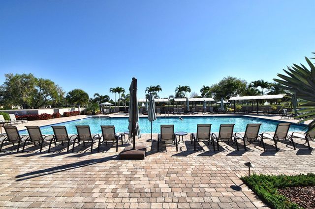 6646 Villa Sonrisa Drive 520, Boca Raton, FL 33433