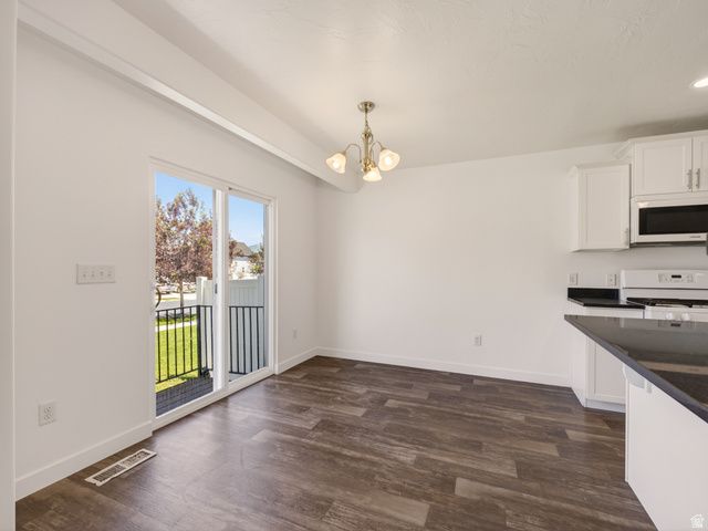 98 E HARMONY CT, Saratoga Springs, UT 84045