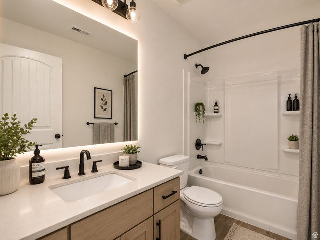 98 E HARMONY CT, Saratoga Springs, UT 84045