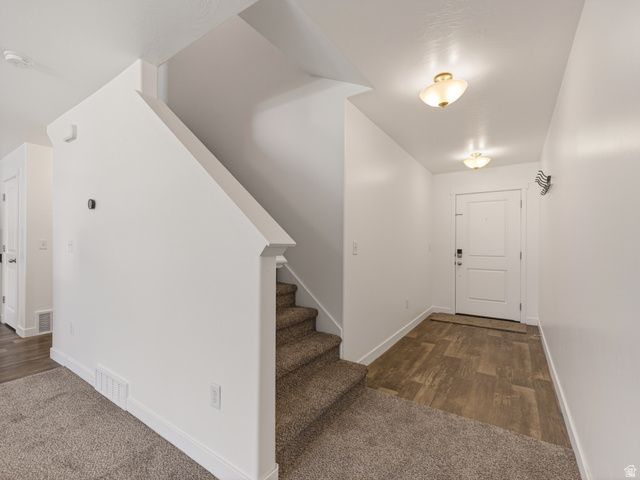 98 E HARMONY CT, Saratoga Springs, UT 84045