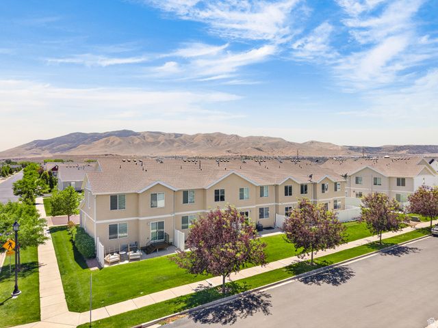 98 E HARMONY CT, Saratoga Springs, UT 84045