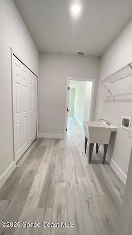 526 Oleander Lane NW, Palm Bay, FL 32907