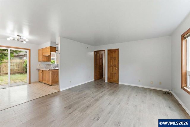 2515 Brown Rd NE, Salem, OR 97305