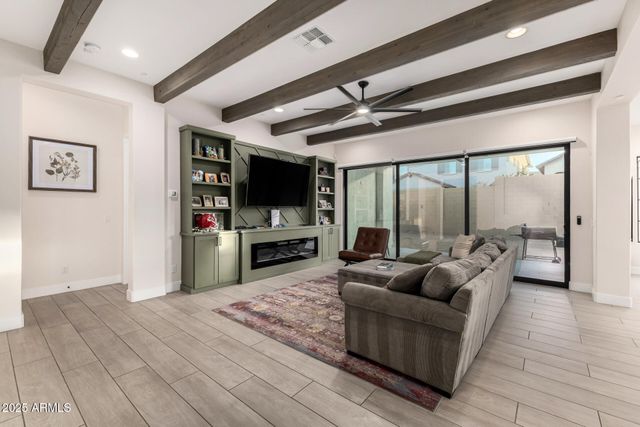 737 E NIGHTHAWK Way, Phoenix, AZ 85048