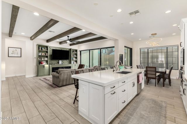 737 E NIGHTHAWK Way, Phoenix, AZ 85048