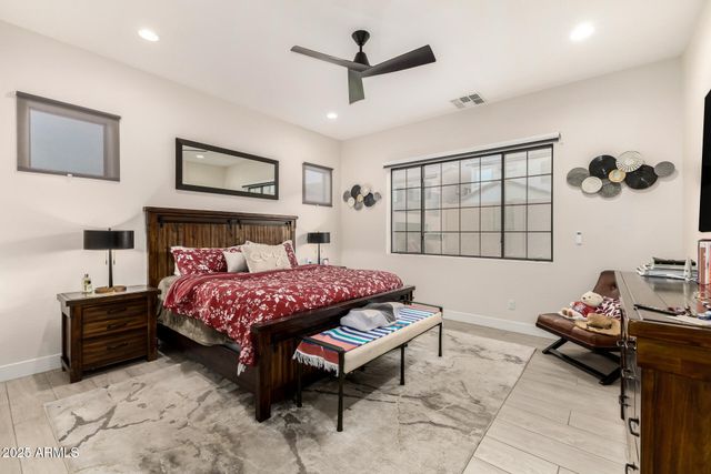 737 E NIGHTHAWK Way, Phoenix, AZ 85048