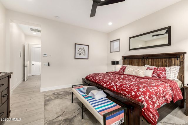 737 E NIGHTHAWK Way, Phoenix, AZ 85048