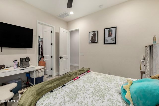 737 E NIGHTHAWK Way, Phoenix, AZ 85048