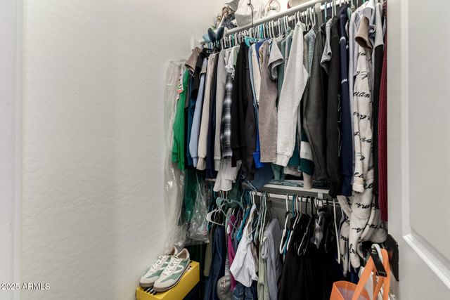 737 E NIGHTHAWK Way, Phoenix, AZ 85048