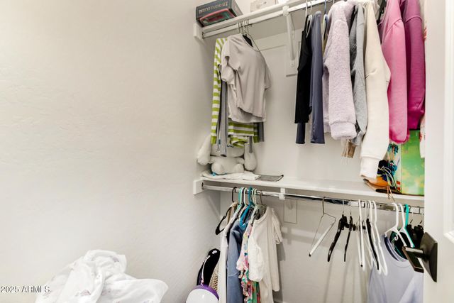 737 E NIGHTHAWK Way, Phoenix, AZ 85048