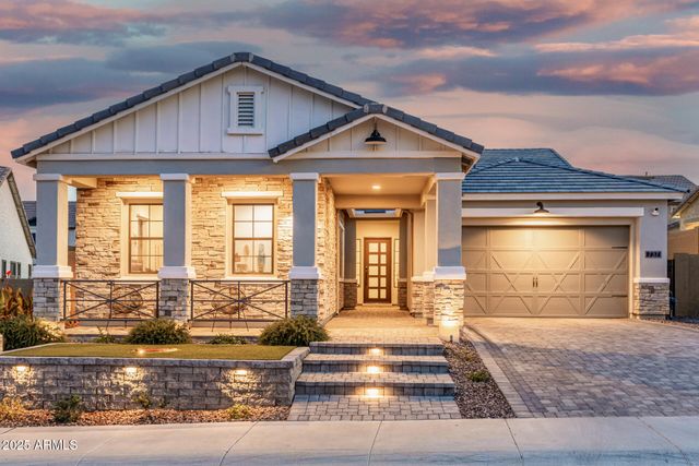 737 E NIGHTHAWK Way, Phoenix, AZ 85048