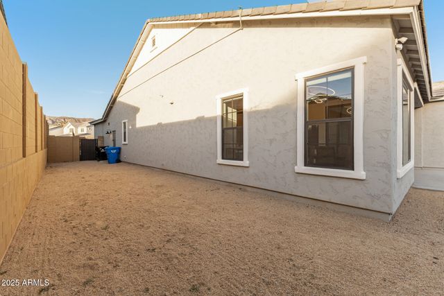 737 E NIGHTHAWK Way, Phoenix, AZ 85048