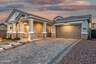 737 E NIGHTHAWK Way, Phoenix, AZ 85048