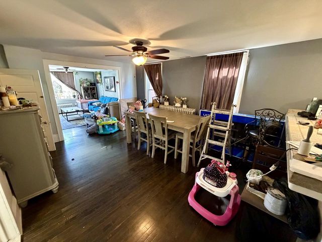 3200 Pierce STREET, Milwaukee, WI 53215