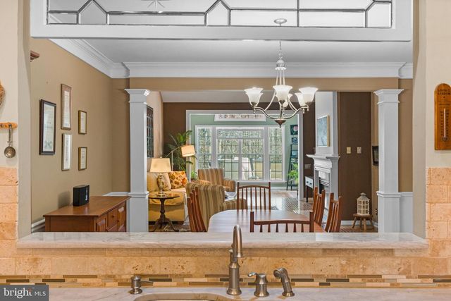 98 MCCONKEY DR, Washington Crossing, PA 18977