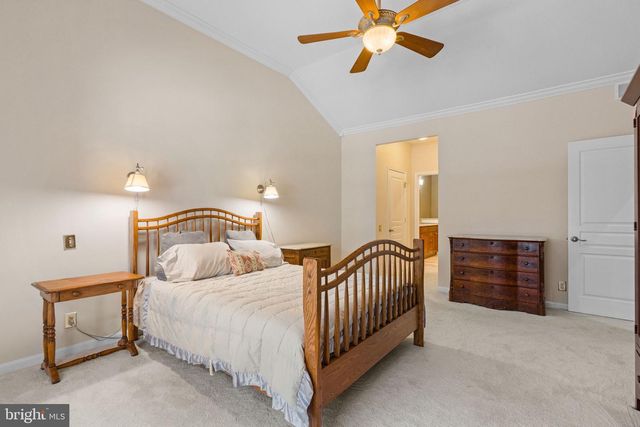 98 MCCONKEY DR, Washington Crossing, PA 18977