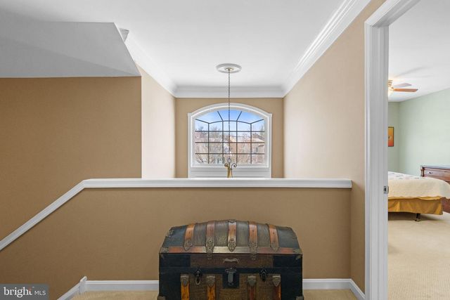 98 MCCONKEY DR, Washington Crossing, PA 18977