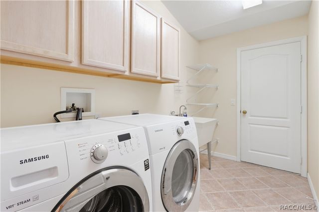 6410 W Cannondale Drive, Crystal River, FL 34429